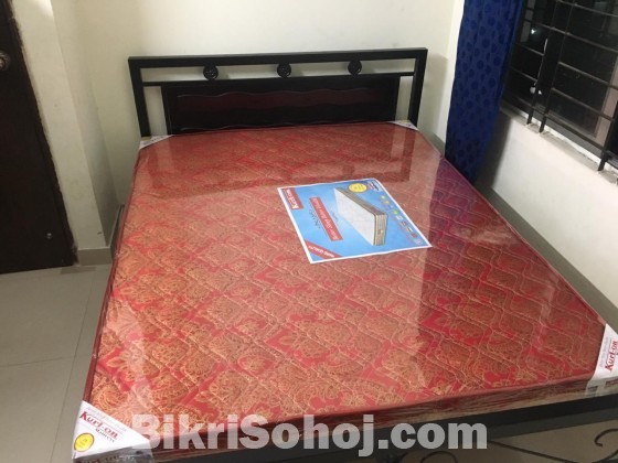 Full Bedding set for sell
